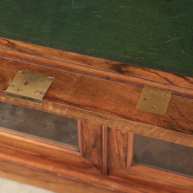 Fine William IV Walnut Glazed Bookcase - Image 9