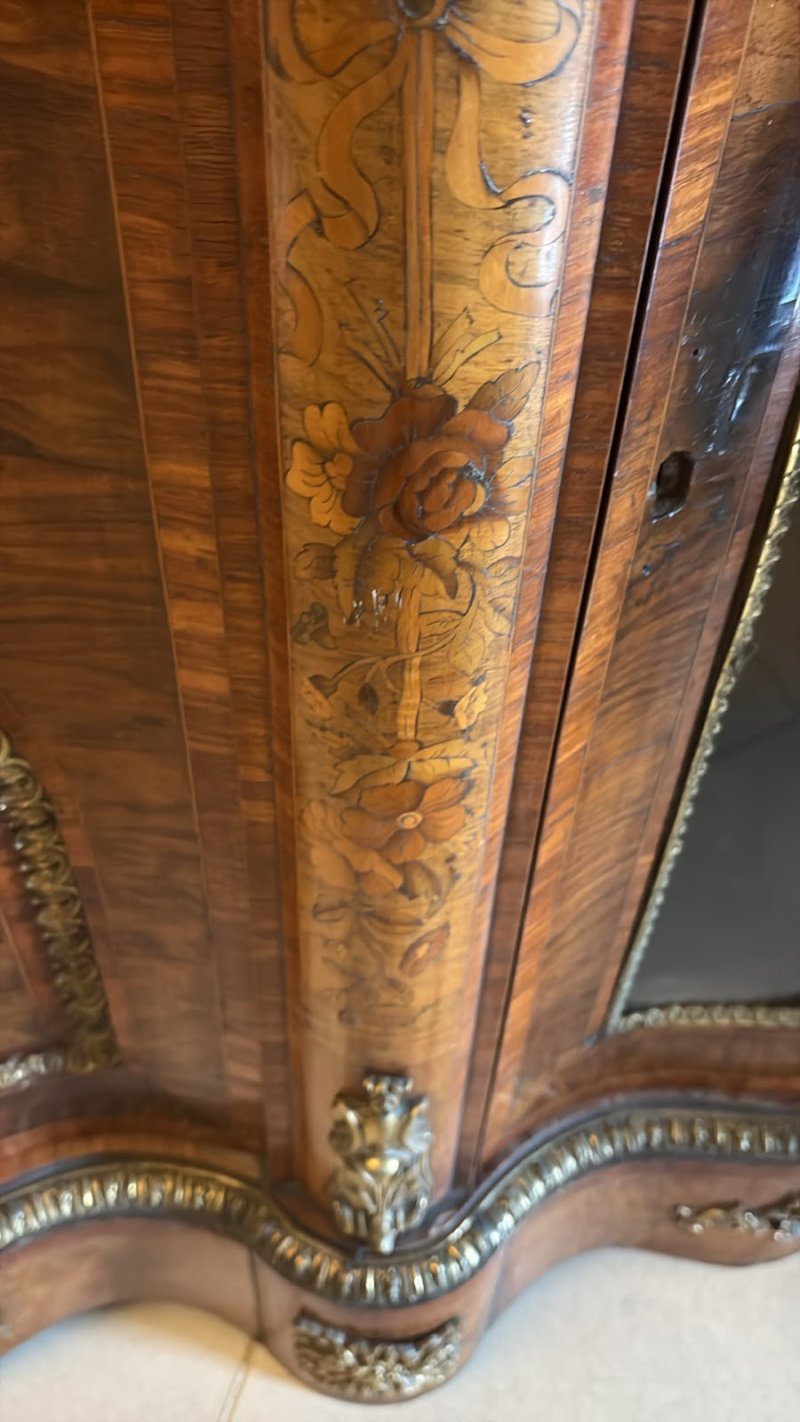 Antique Victorian Exhibition Quality Burr Walnut Marquetry Serpentine Credenza Cabinet Sideboard - Image 6