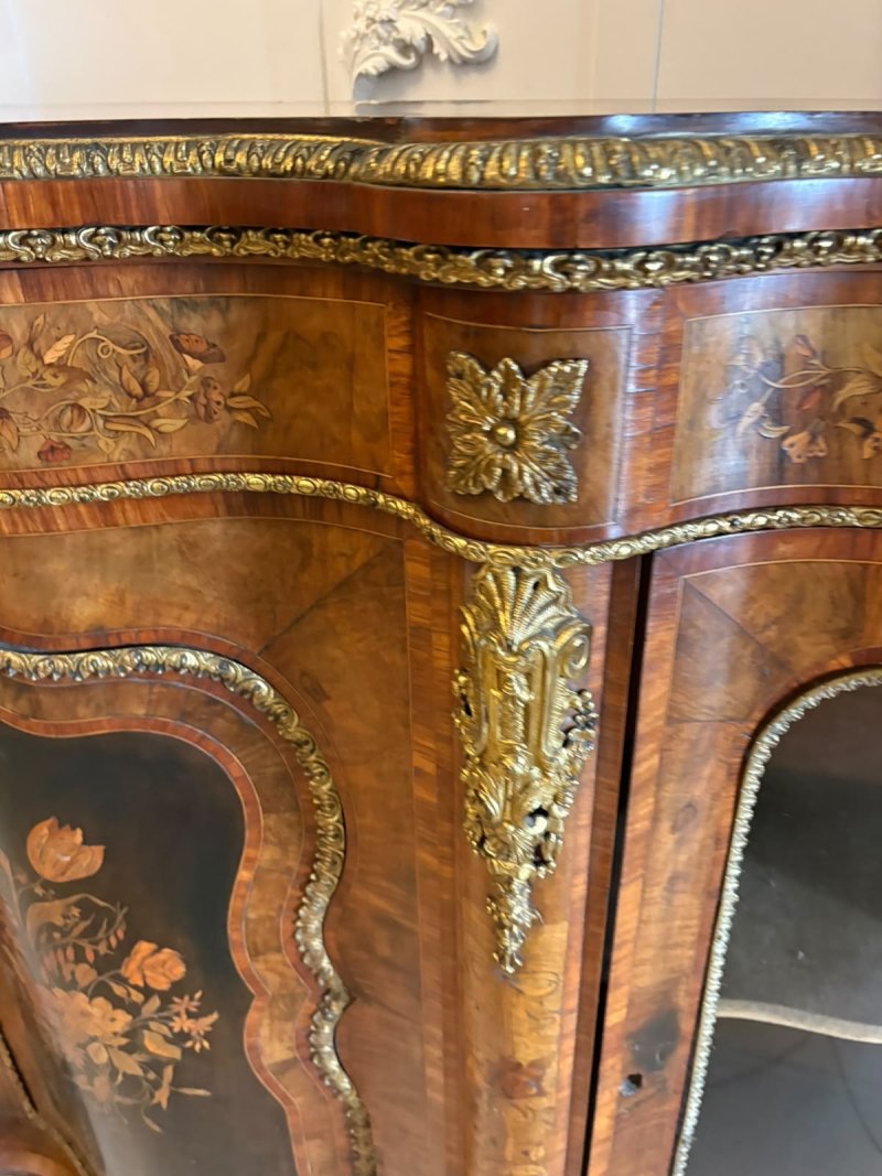 Antique Victorian Exhibition Quality Burr Walnut Marquetry Serpentine Credenza Cabinet Sideboard - Image 17