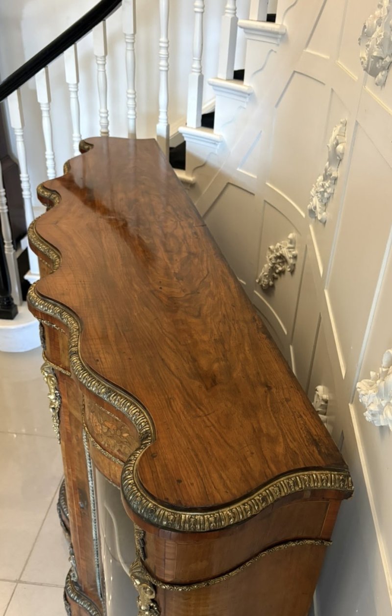 Antique Victorian Exhibition Quality Burr Walnut Marquetry Serpentine Credenza Cabinet Sideboard - Image 10