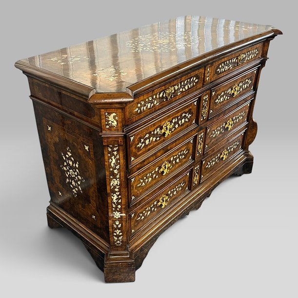 Important Italian Baroque Commode Attributed Grand Ducal Workshops, c.1690–1720 - Image 3