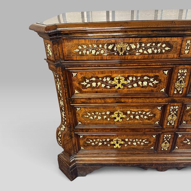 Important Italian Baroque Commode Attributed Grand Ducal Workshops, c.1690–1720 - Image 5