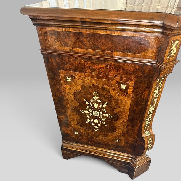 Important Italian Baroque Commode Attributed Grand Ducal Workshops, c.1690–1720 - Image 7