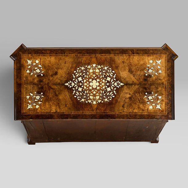 Important Italian Baroque Commode Attributed Grand Ducal Workshops, c.1690–1720 - Image 13