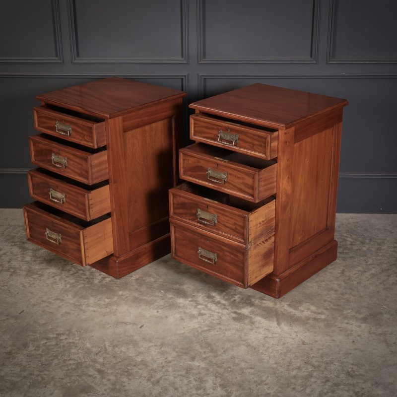 Large Pair Of Victorian Mahogany Bedside Chests - Image 9