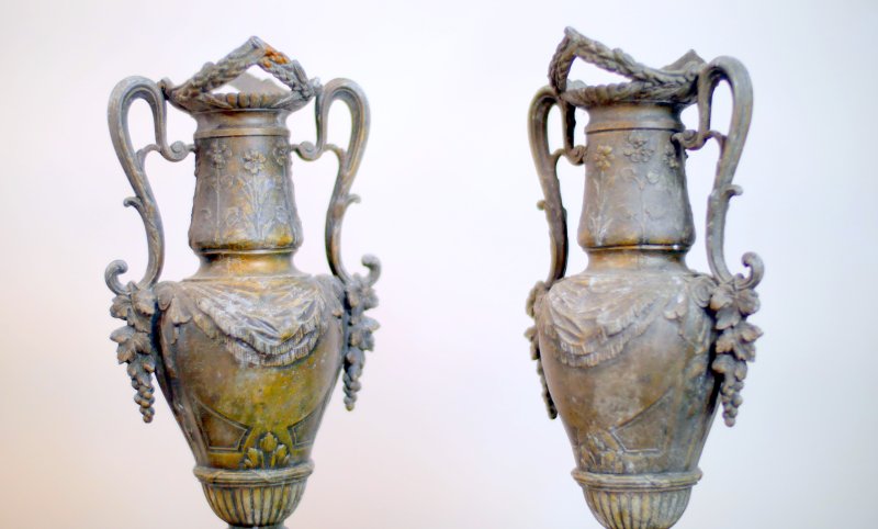 Victorian Pair Of Classical Urns - Image 4