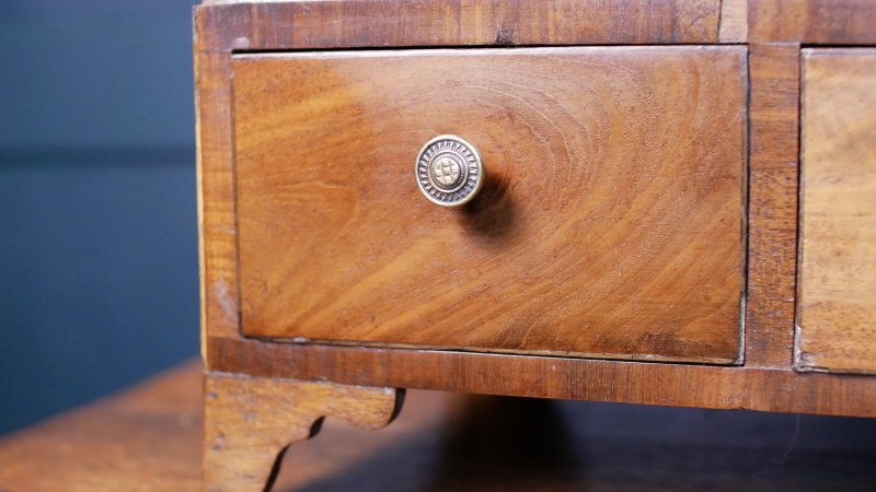 Georgian Regency  Mahogany Tabletop Dressing Mirror - Image 9