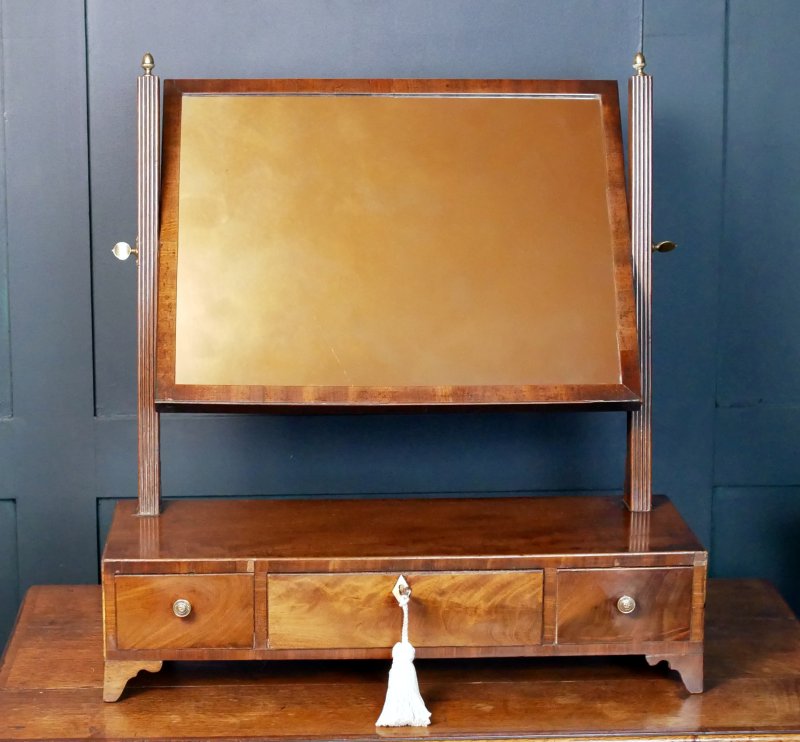 Georgian Regency  Mahogany Tabletop Dressing Mirror - Image 3