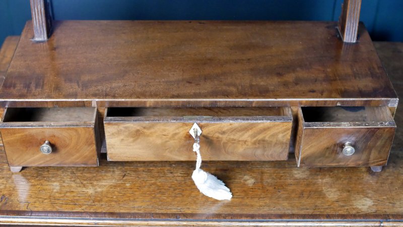 Georgian Regency  Mahogany Tabletop Dressing Mirror - Image 8