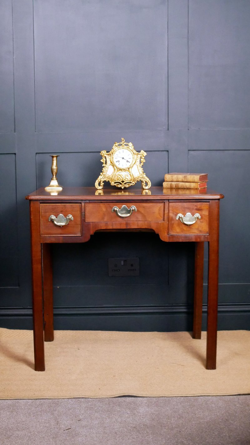 Georgian Oak Low Boy Side Hall Console Table - Image 3
