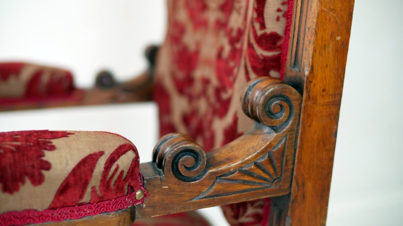 Large Statement Victorian Thrown Chair - Image 8