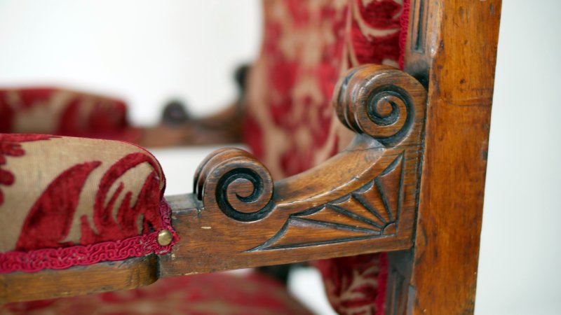 Large Statement Victorian Thrown Chair - Image 9