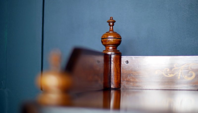 Victorian Display Shelves Walnut Whatnot - Image 9