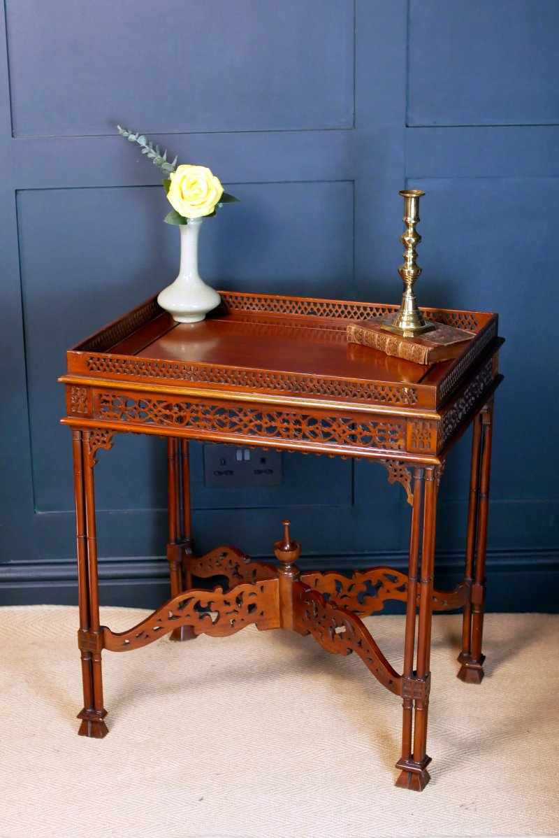 Chippendale Style Tea Table Side Hall Console Table