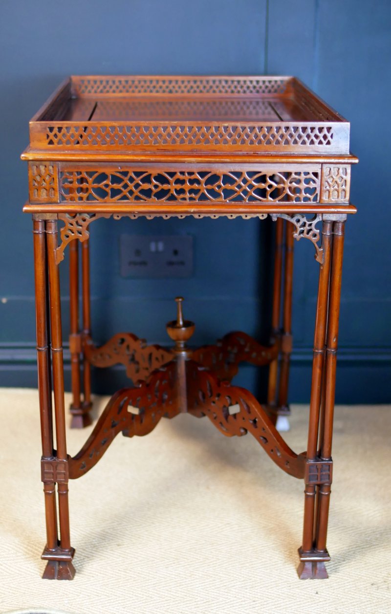 Chippendale Style Tea Table Side Hall Console Table - Image 3