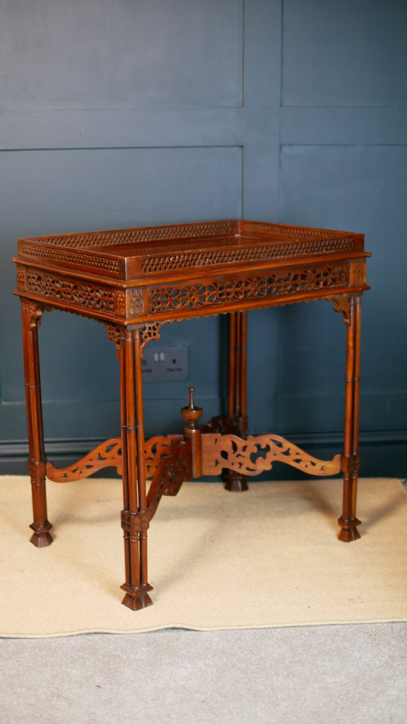Chippendale Style Tea Table Side Hall Console Table - Image 22