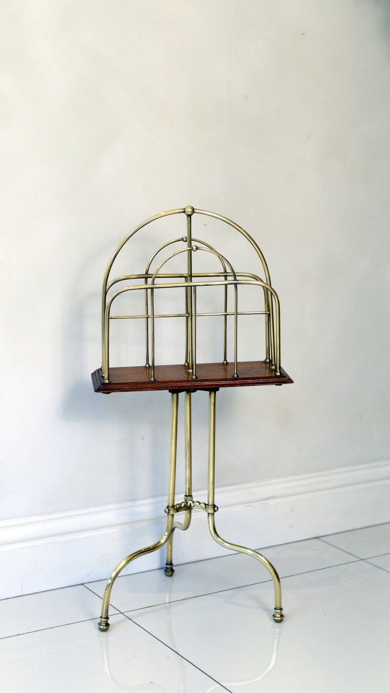 Victorian Paper Magazin Rack Stand Canteerbury