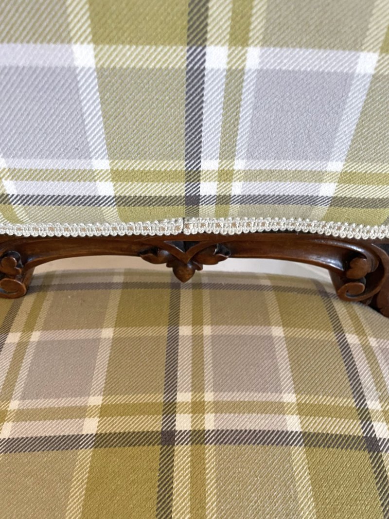 Fine Antique Victorian Carved Walnut Ladies Chair - Image 8