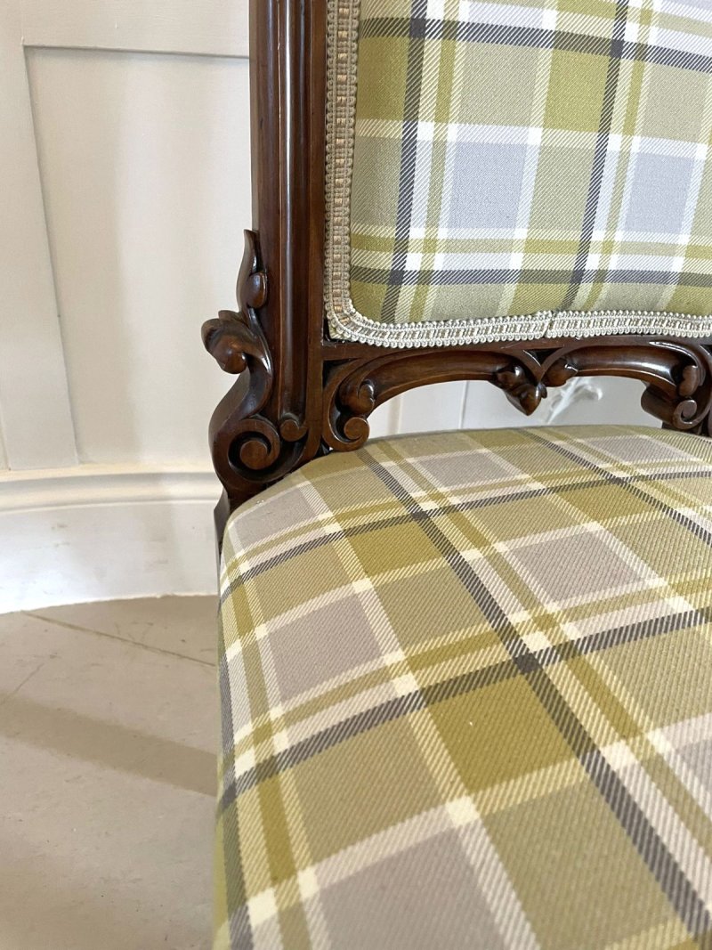 Fine Antique Victorian Carved Walnut Ladies Chair - Image 7