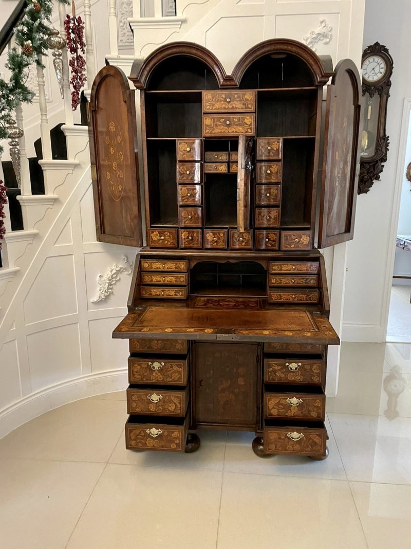 Antique William and Mary Outstanding Quality Burr Walnut Inlaid Marquetry Double Dome Bureau Bookcase - Image 5