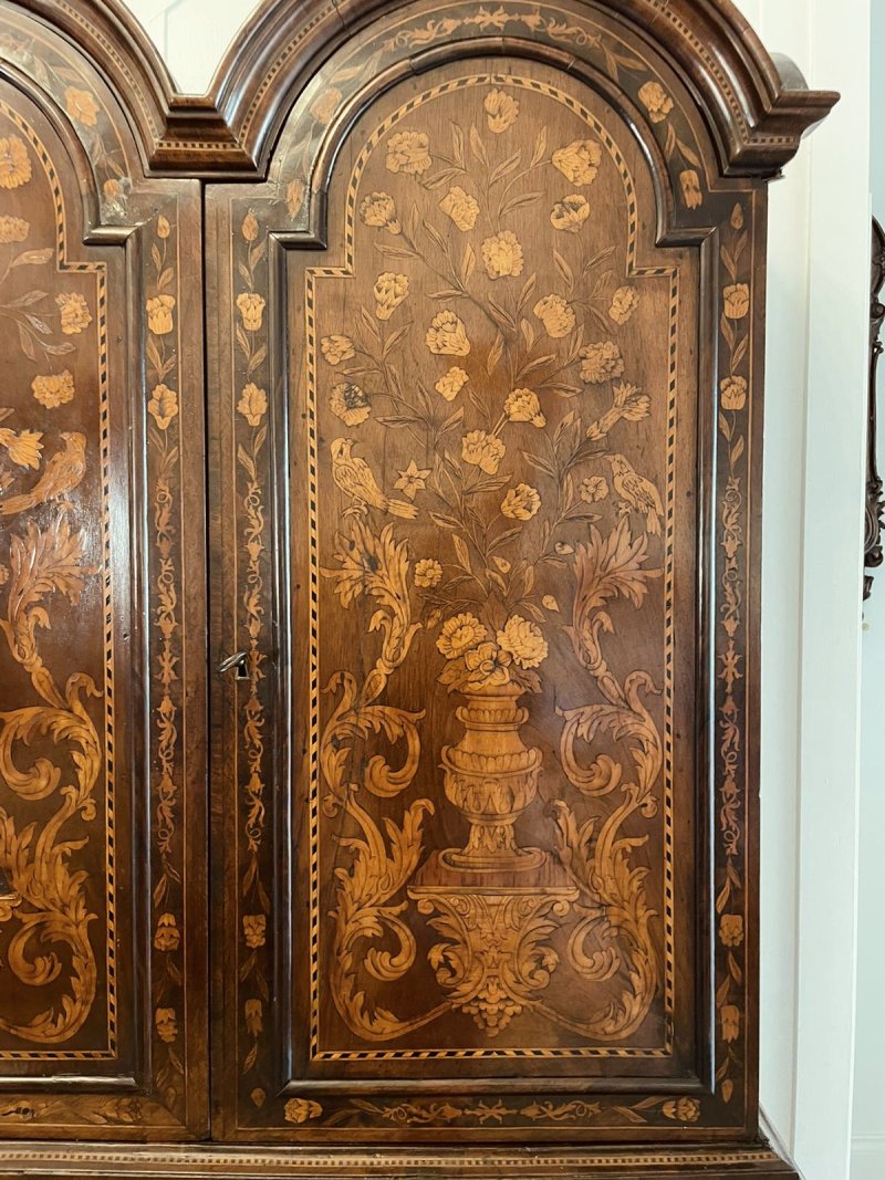 Antique William and Mary Outstanding Quality Burr Walnut Inlaid Marquetry Double Dome Bureau Bookcase - Image 37