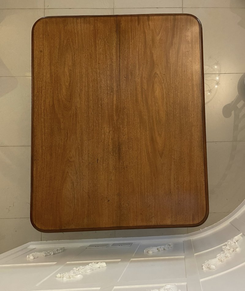 Antique Quality Figured Mahogany Centre Table / Dining Table - Image 3