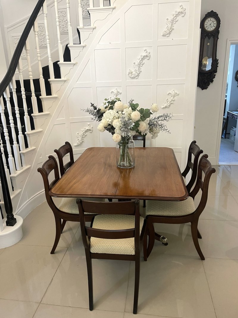 Antique Quality Figured Mahogany Centre Table / Dining Table - Image 2
