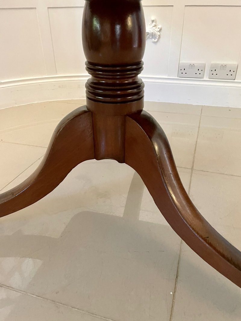 Antique Quality Figured Mahogany Centre Table / Dining Table - Image 6