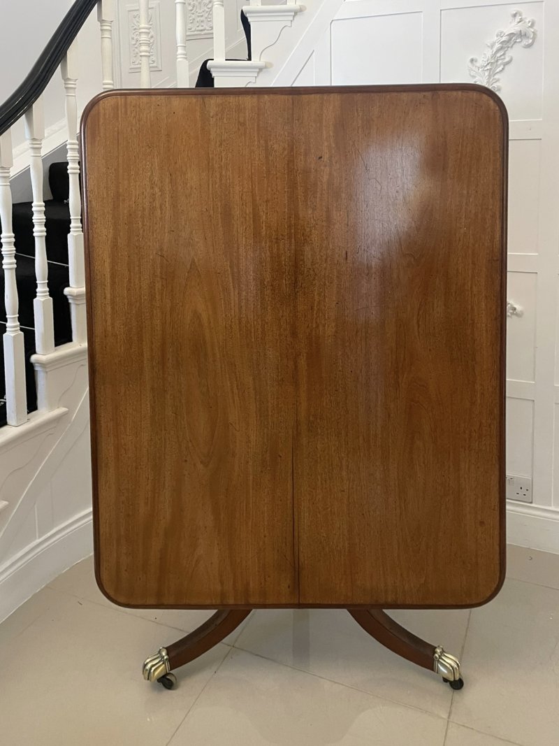 Antique Quality Figured Mahogany Centre Table / Dining Table