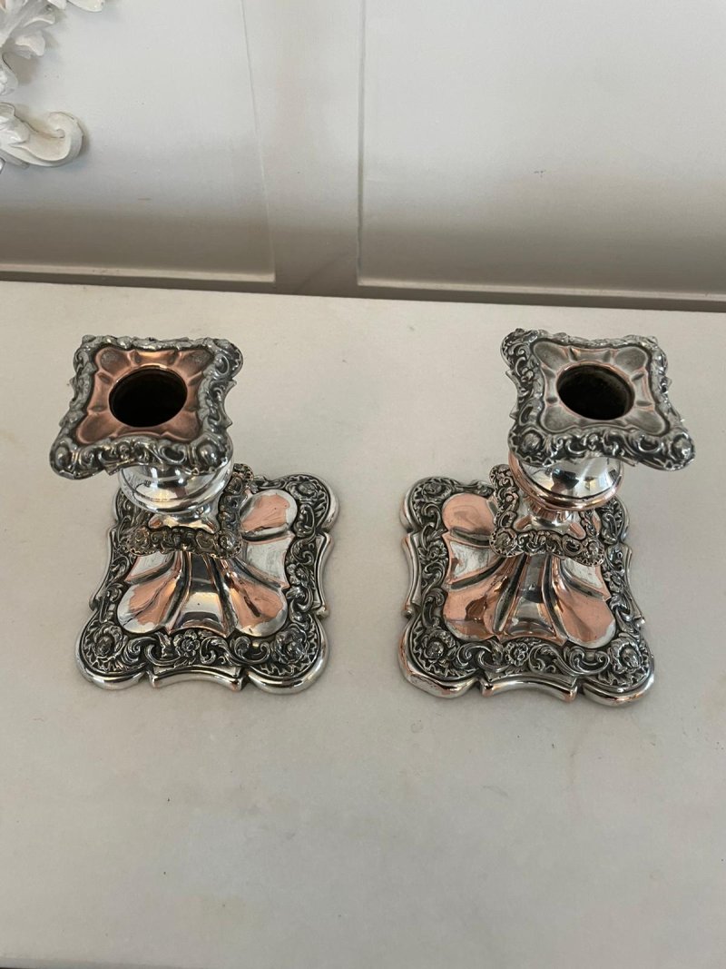 Small Pair of Quality Antique Victorian Sheffield Plated Candlesticks - Image 3