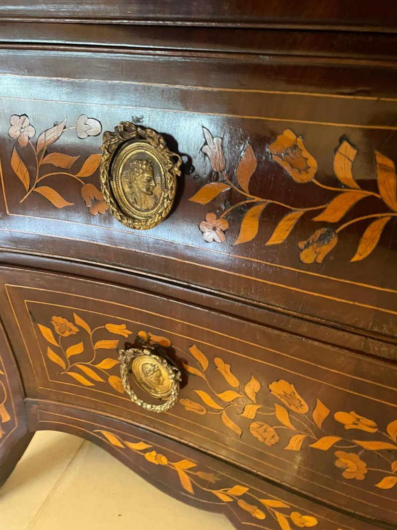 Antique 18th Century Quality Mahogany Floral Marquetry Inlaid Cylinder Bureau - Image 10