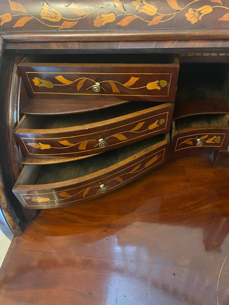 Antique 18th Century Quality Mahogany Floral Marquetry Inlaid Cylinder Bureau - Image 13