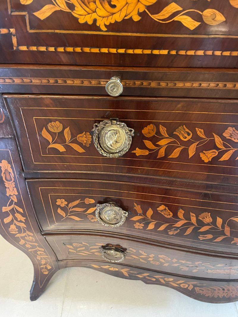 Antique 18th Century Quality Mahogany Floral Marquetry Inlaid Cylinder Bureau - Image 27