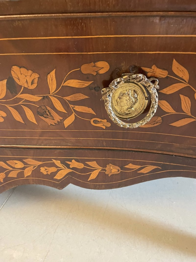 Antique 18th Century Quality Mahogany Floral Marquetry Inlaid Cylinder Bureau - Image 19