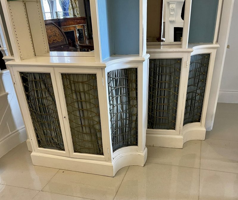 Large Pair of Regency Style Quality Breakfront Bookcases - Image 7