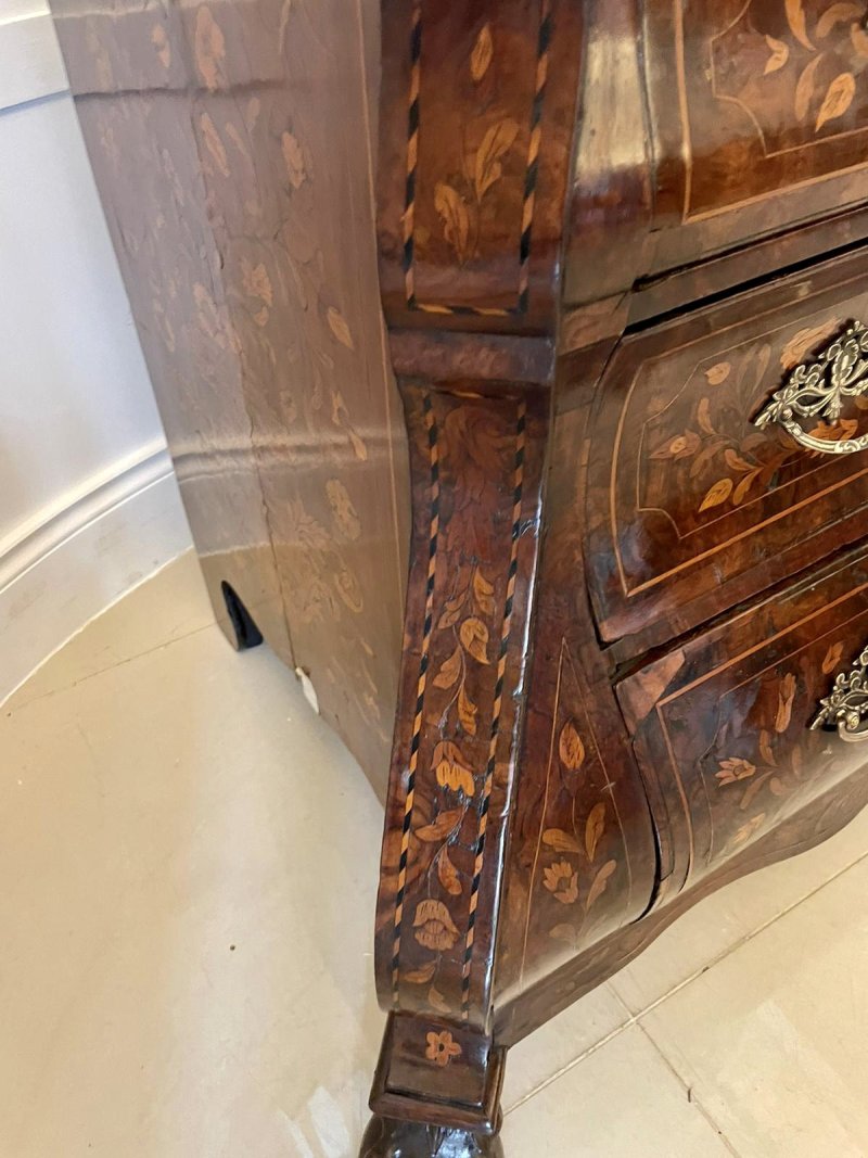 Antique 18th Century Quality Burr Walnut Floral Marquetry Inlaid Bombe Shaped Bureau - Image 13