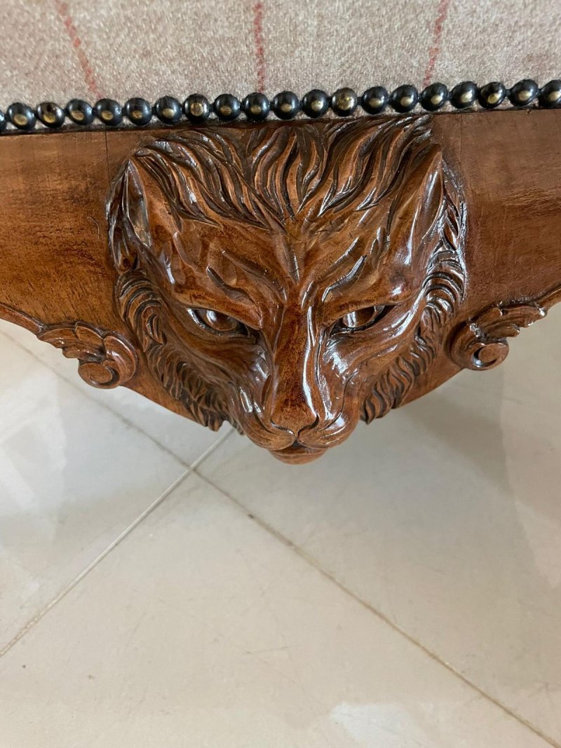Outstanding Quality Antique Victorian Carved Walnut Freestanding Stool - Image 5