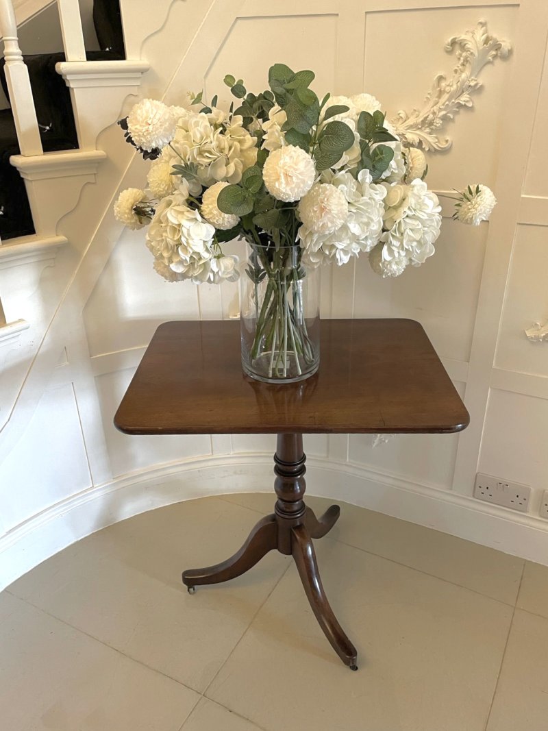 Antique George III Mahogany Side/Lamp Table - Image 2