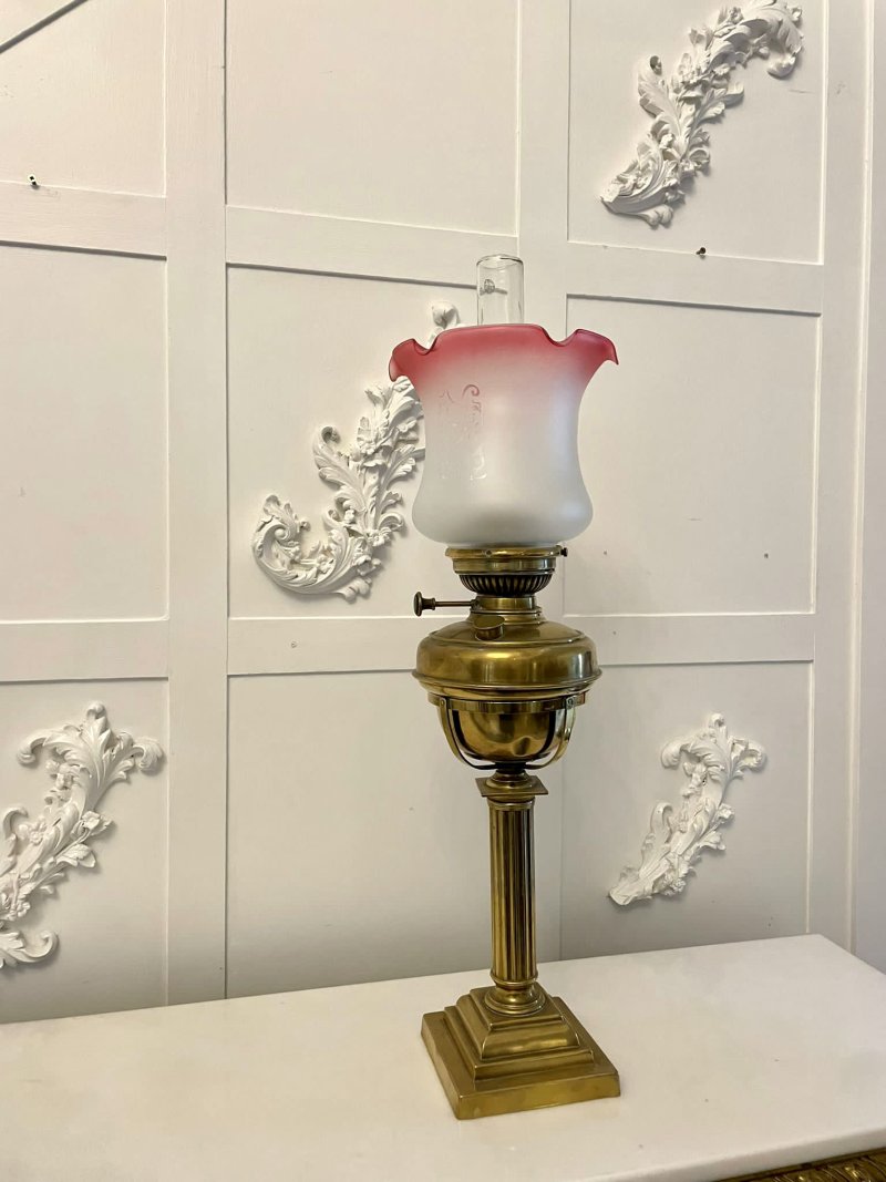 Antique Victorian Reeded Column Brass Oil Lamp - Image 3