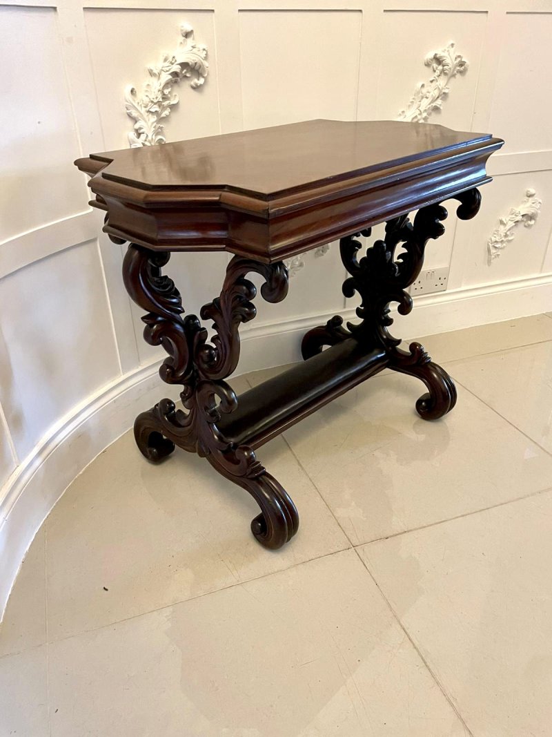 Outstanding Quality 19th Century Antique Carved Mahogany Freestanding Centre/Side Table - Image 17