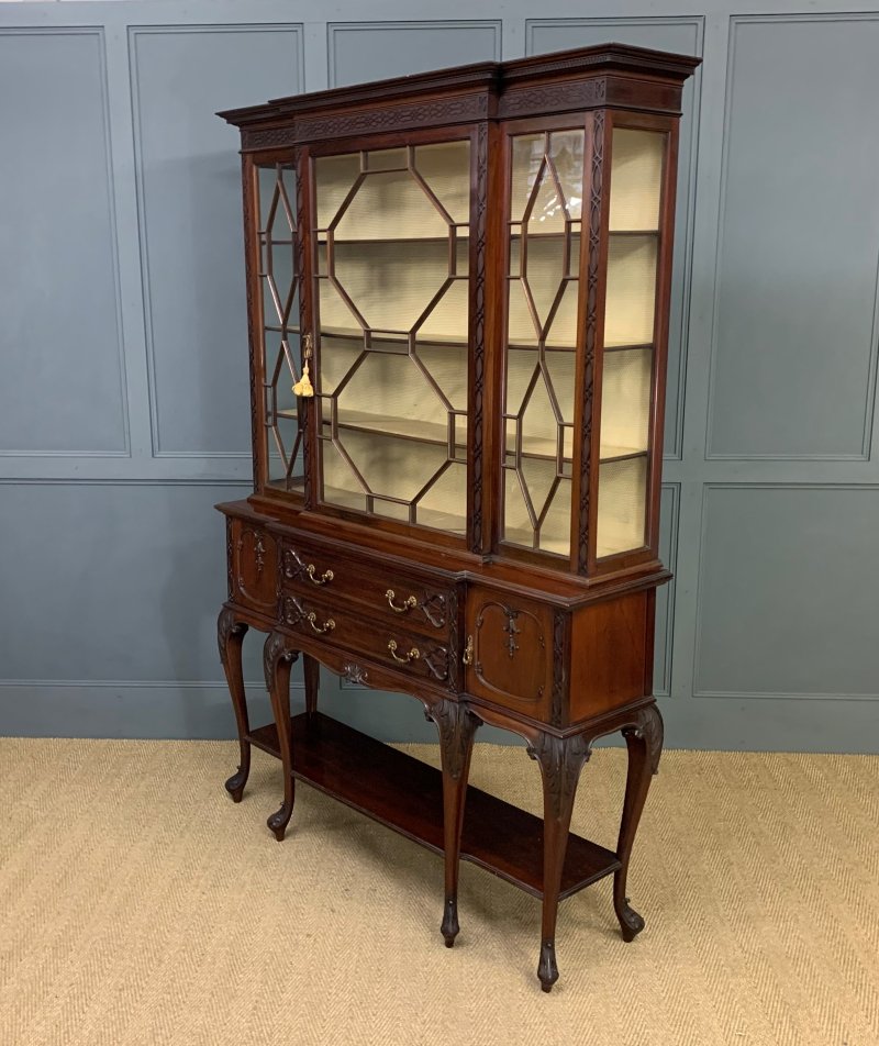 Carved Mahogany Display Cabinet by Warings - Image 12
