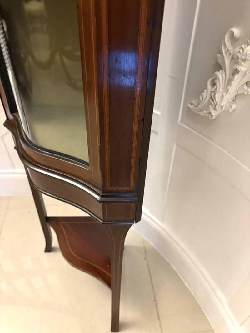 Antique Edwardian Mahogany Inlaid Serpentine Corner Display Cabinet - Image 5