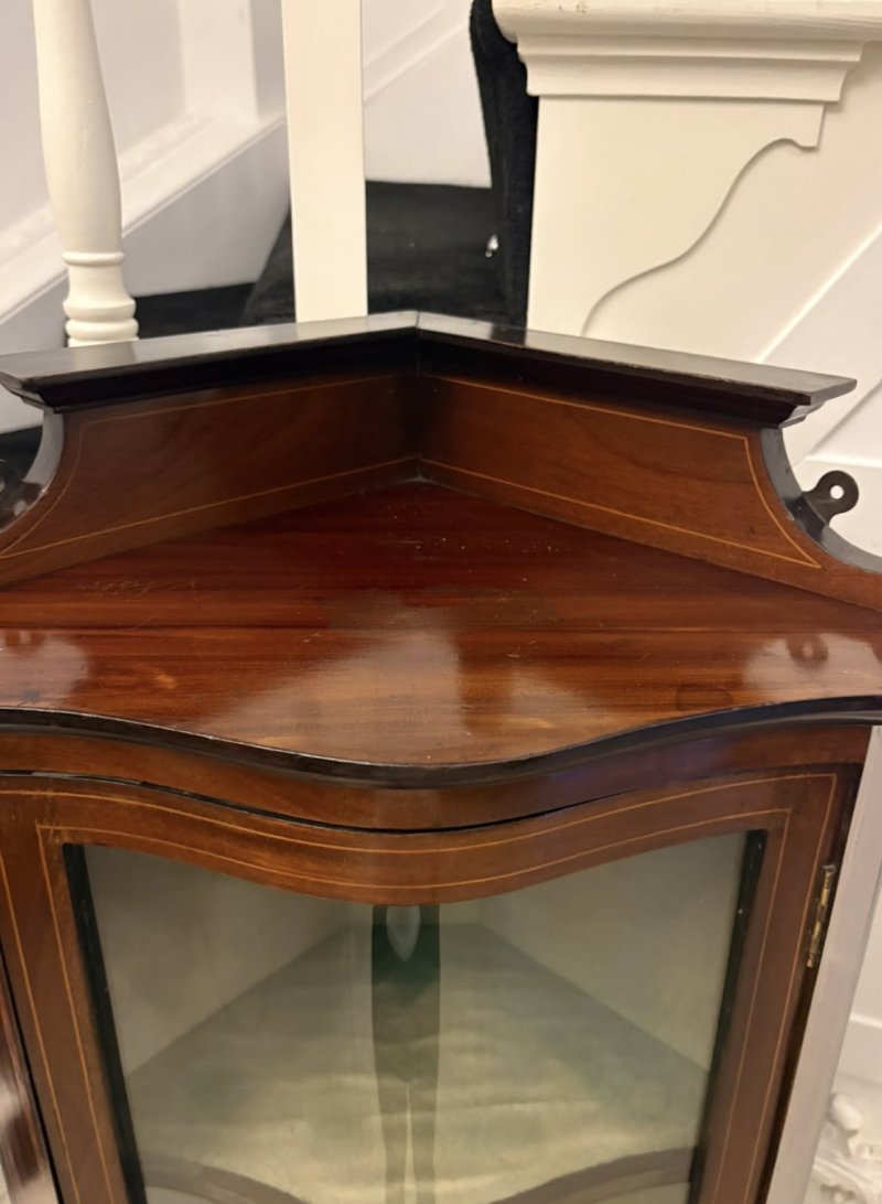 Antique Edwardian Mahogany Inlaid Serpentine Corner Display Cabinet - Image 9
