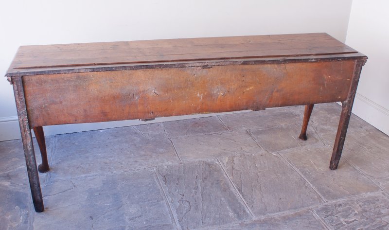 An 18th Century Cabriole Leg Dresser Base - Image 12