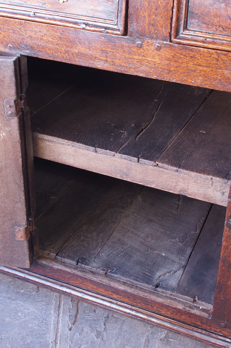 A Superb Small 17th-century Dresser Base. - Image 7
