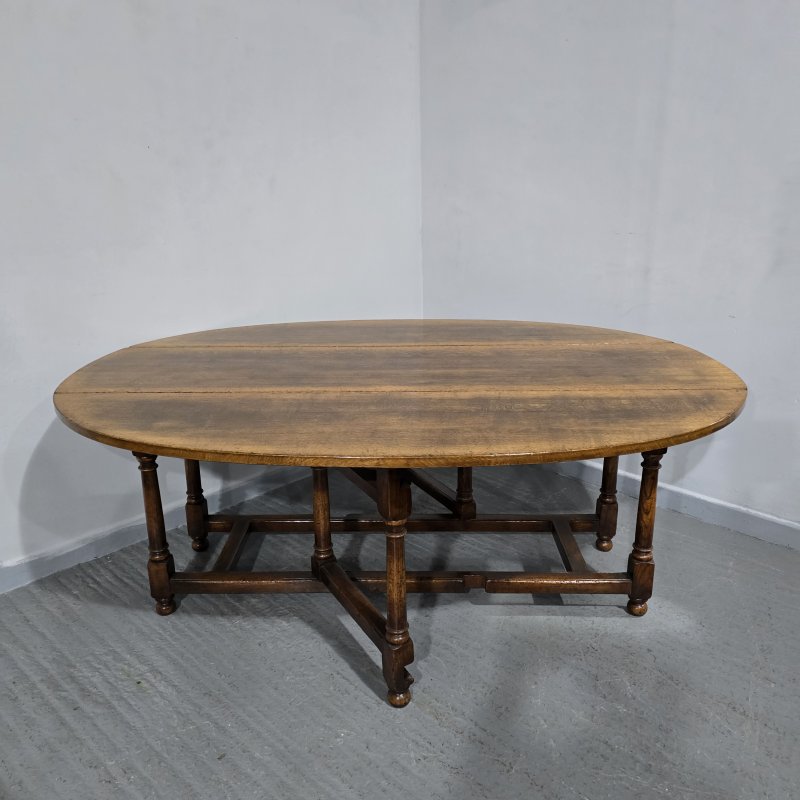 Huge Oak Wake Table - Image 4