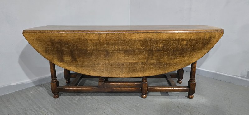 Huge Oak Wake Table - Image 7