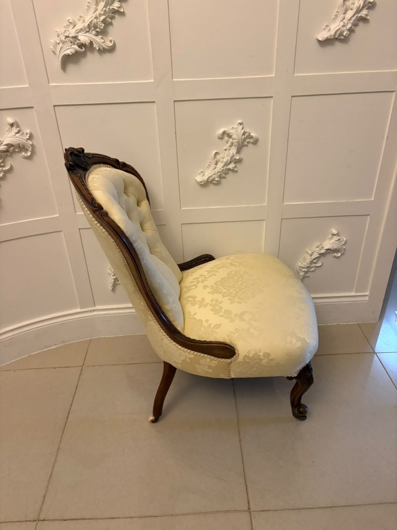 Antique Victorian Carved Walnut Spoon Back Slipper Chair - Image 5