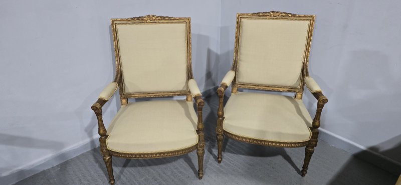 Super Quality Pair French Gilt Open Armchairs - Image 12