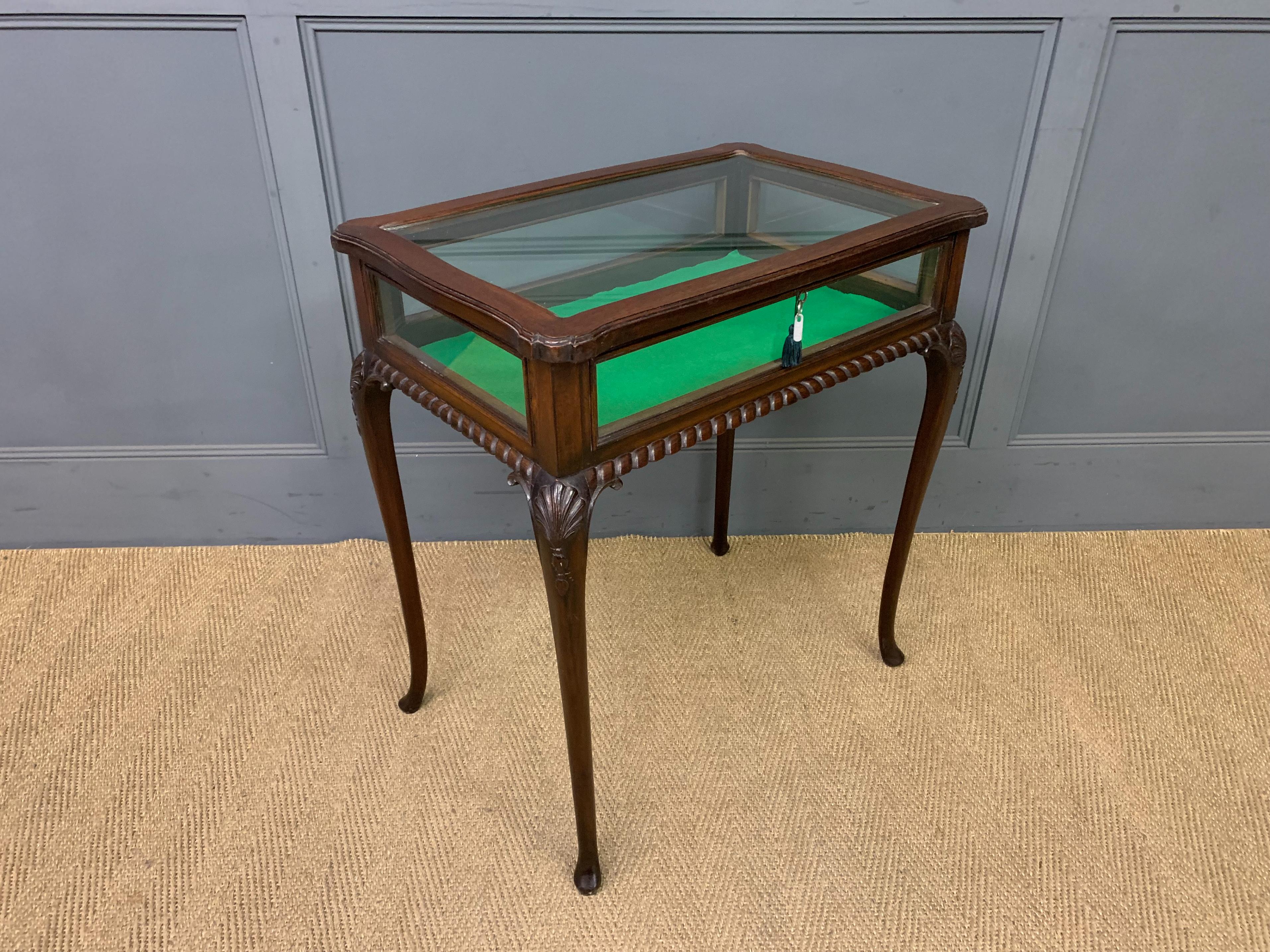 Mahogany Bijouterie Table